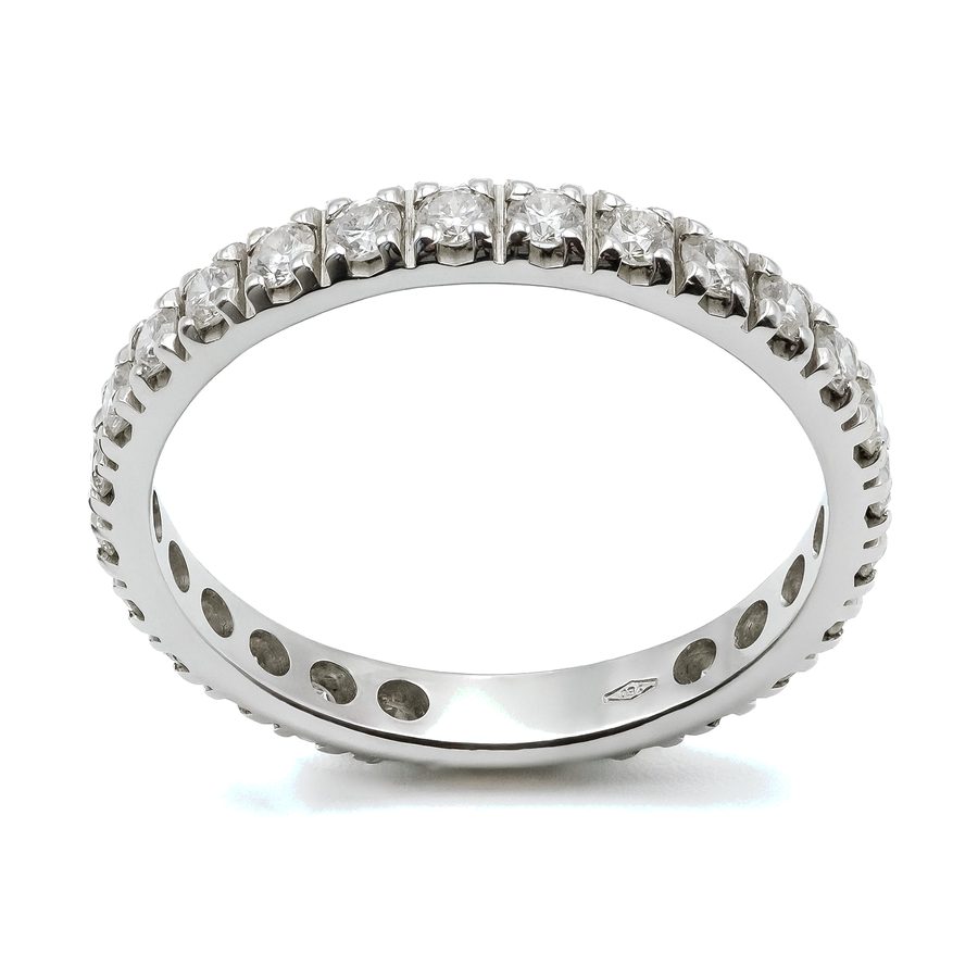 Eternity – Giro completo di diamanti taglio brillante.